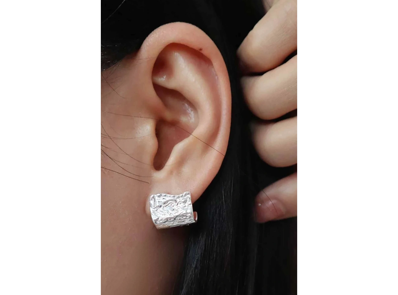 Gümüş Renk Çelik Küpe (Çift)