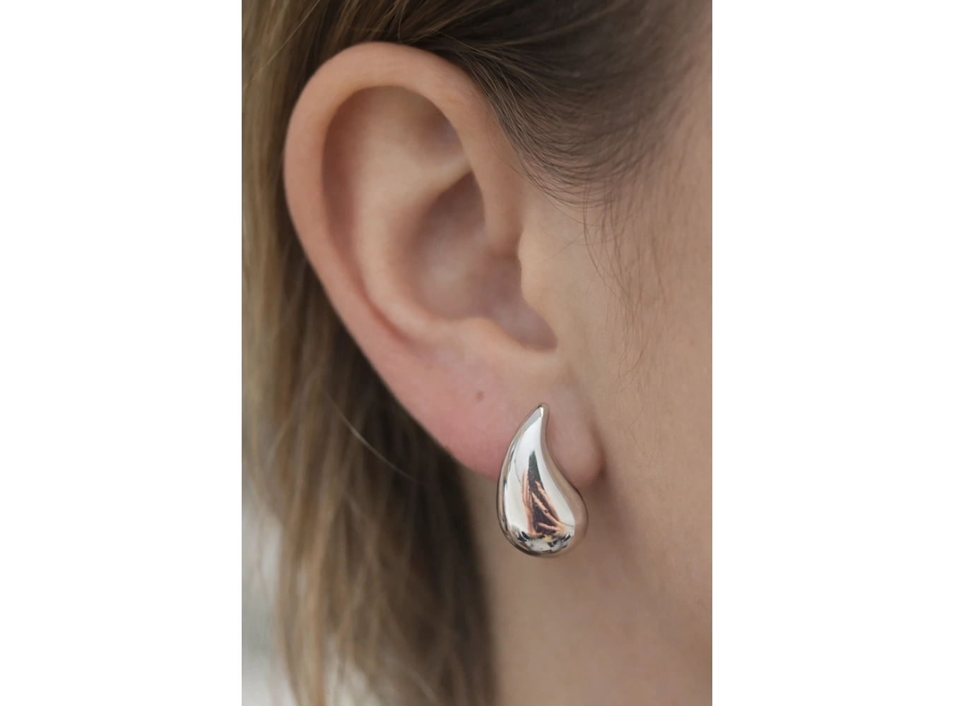 Gümüş Renk Çelik Küpe (Çift)