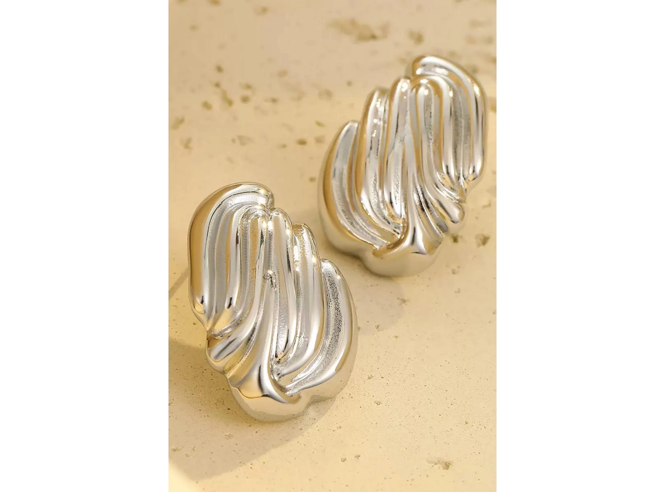 Gümüş Renk Çelik Küpe (Çift)