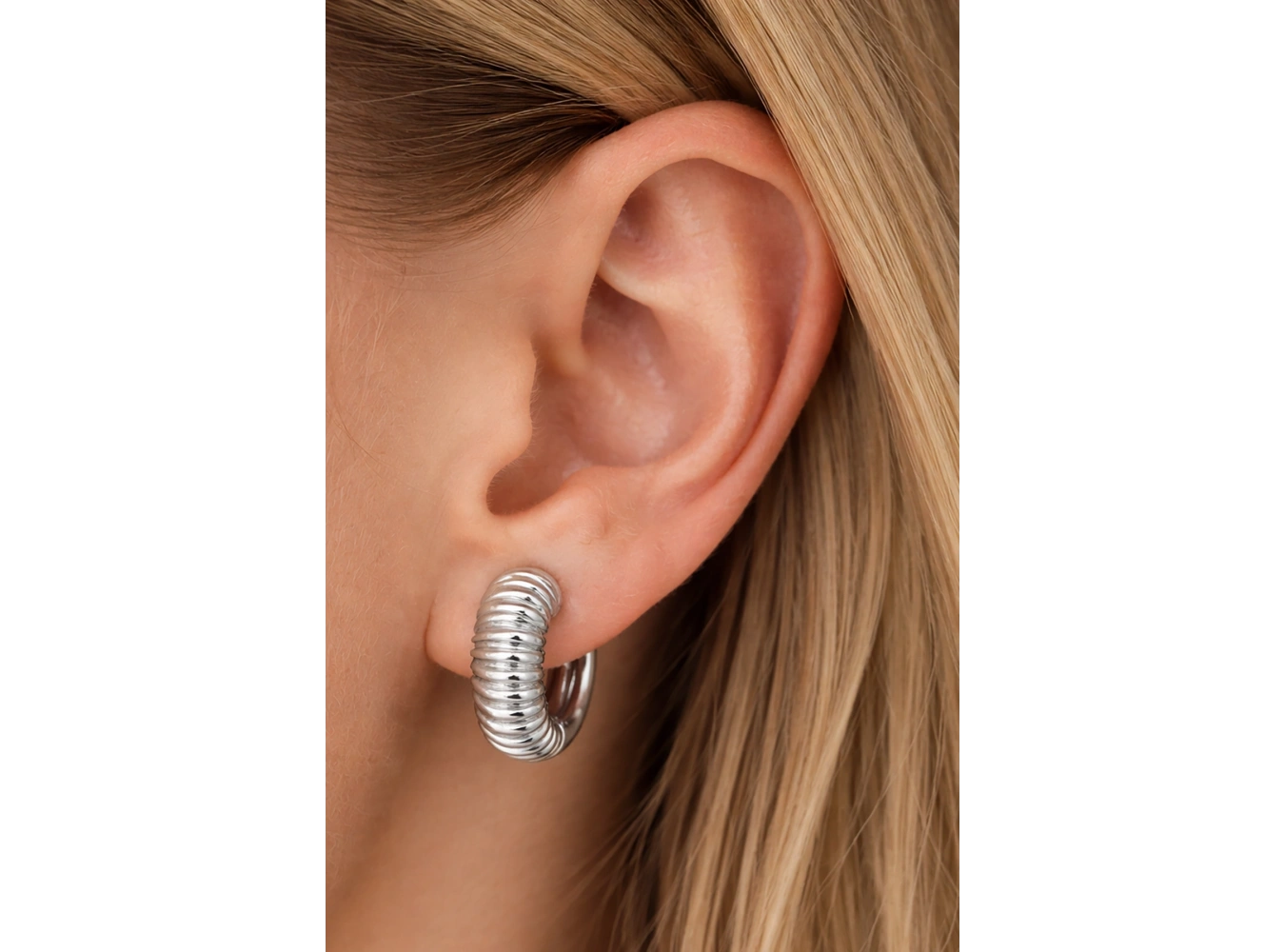 Gümüş Renk Çelik Xuping VİP Halka Küpe