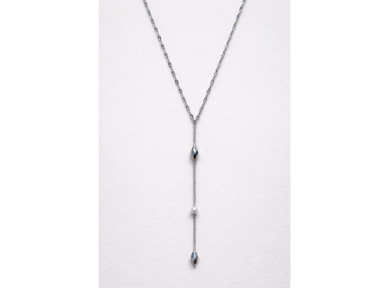 Gümüş Renk Çelik Y Kolye