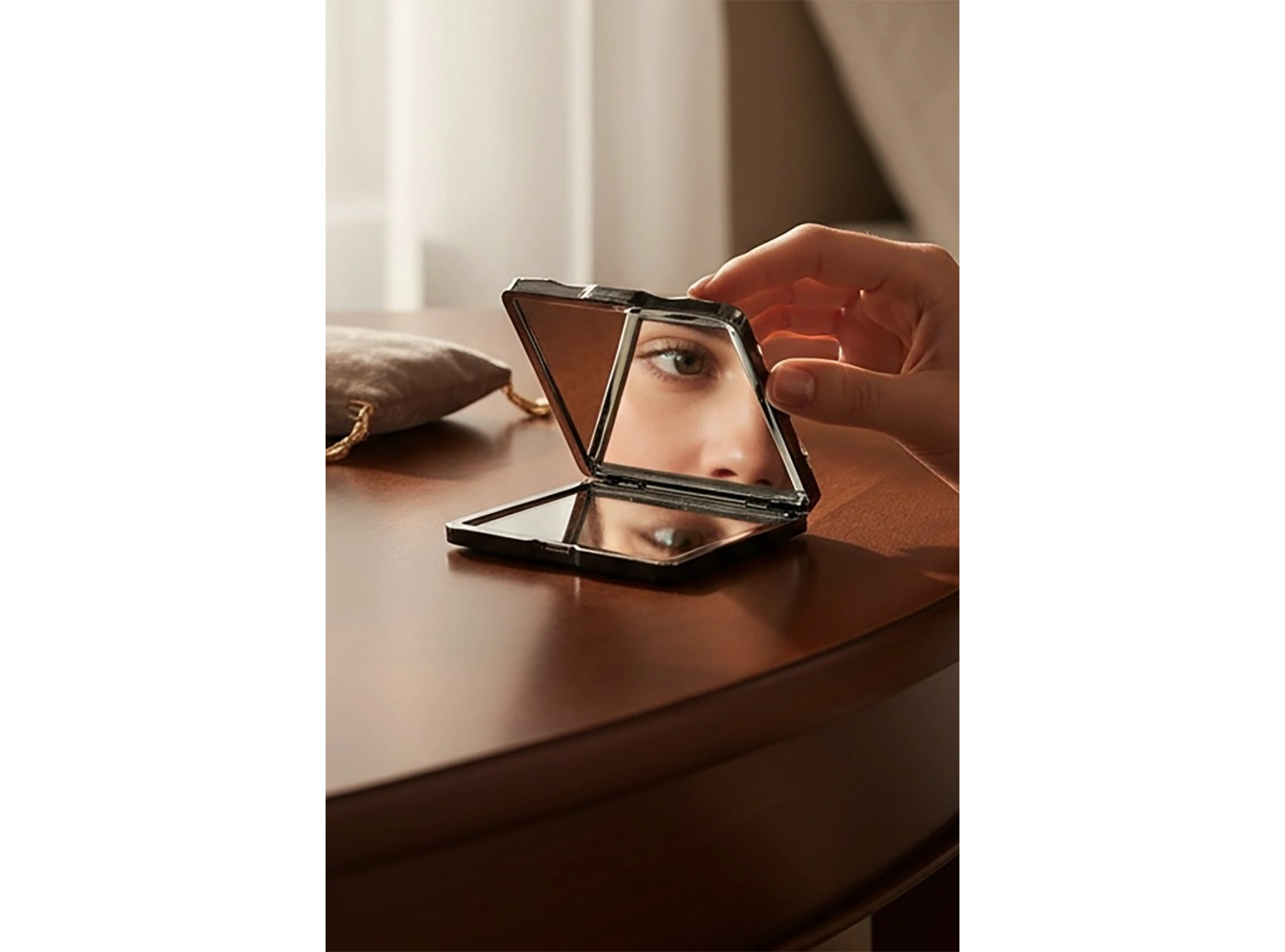 Gümüş Renk Cep Aynası