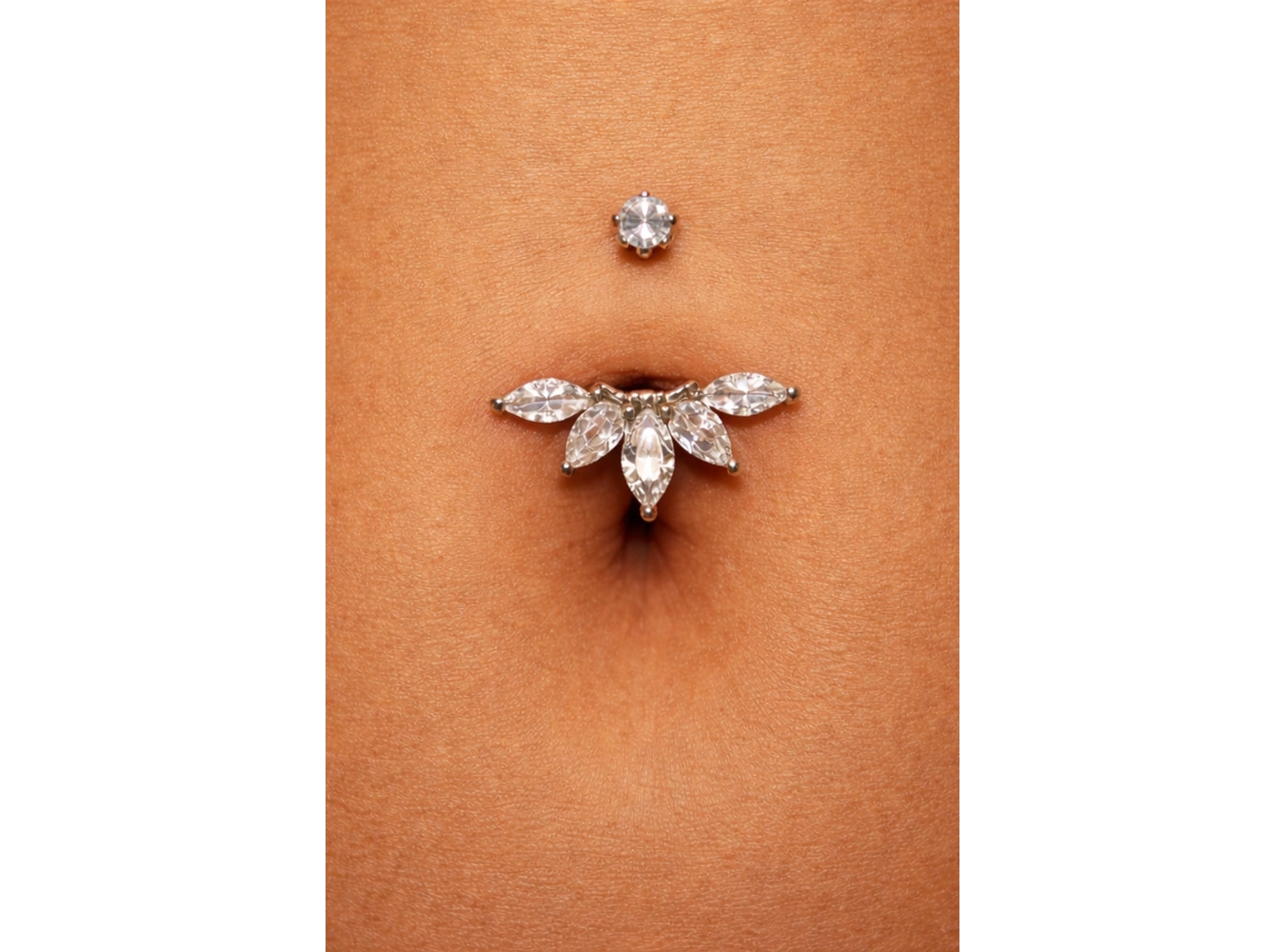 Gümüş Renk Cerrahi Çelik Taşlı Göbek Piercing