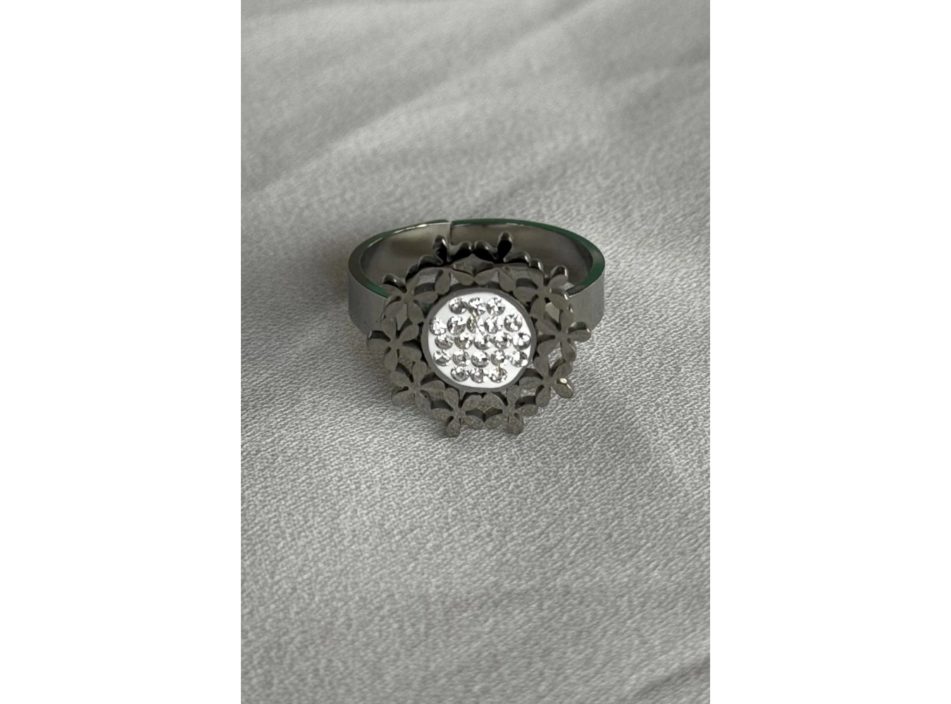 Gümüş Renk Çiçek Detaylı Çelik Ayarlanabilir Yüzük
