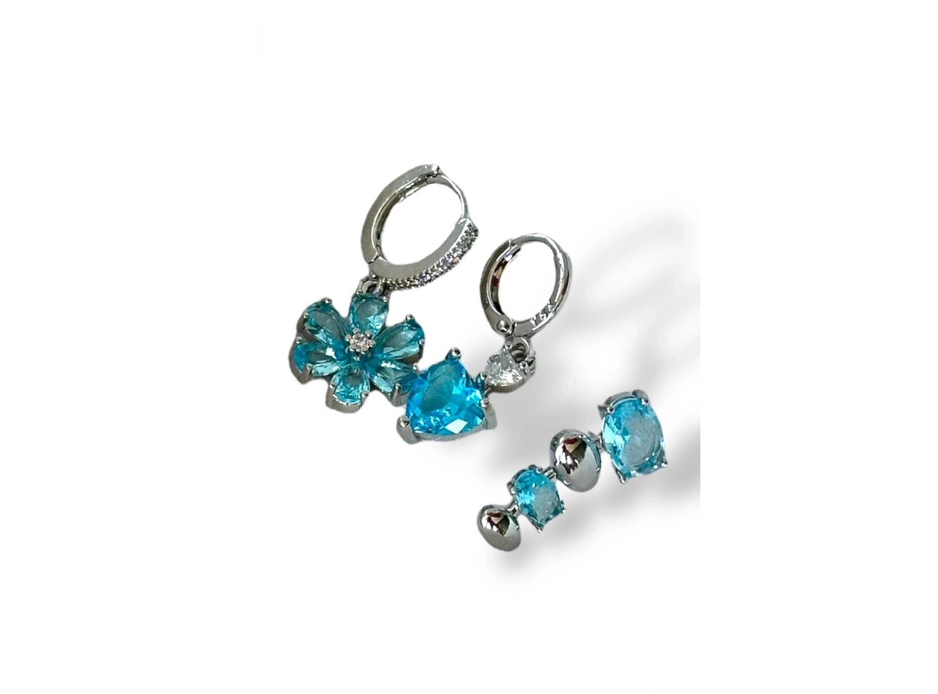 Gümüş Renk Çiçek Figürlü Mavi Taş Detaylı VİP 3lü YSX Küpe Set