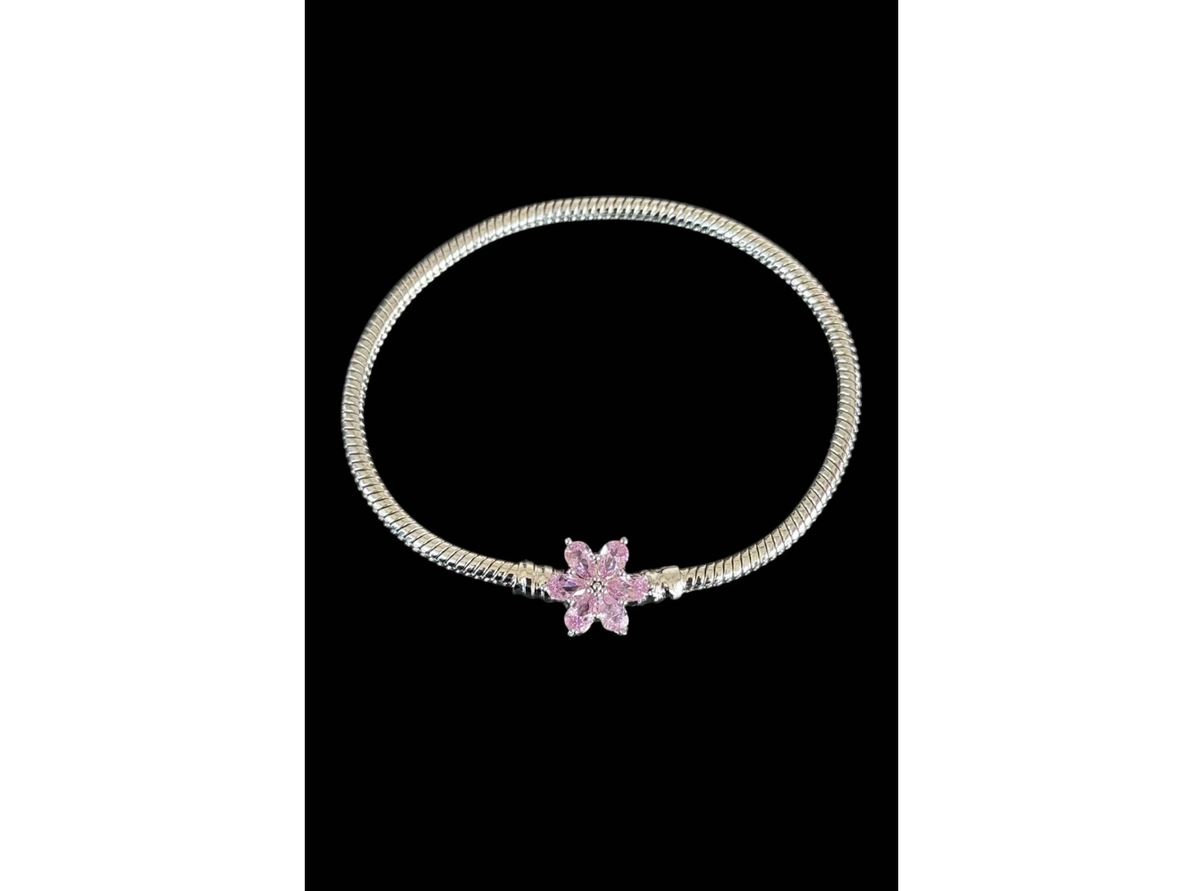 Gümüş Renk Çiçek Figürlü Bileklik