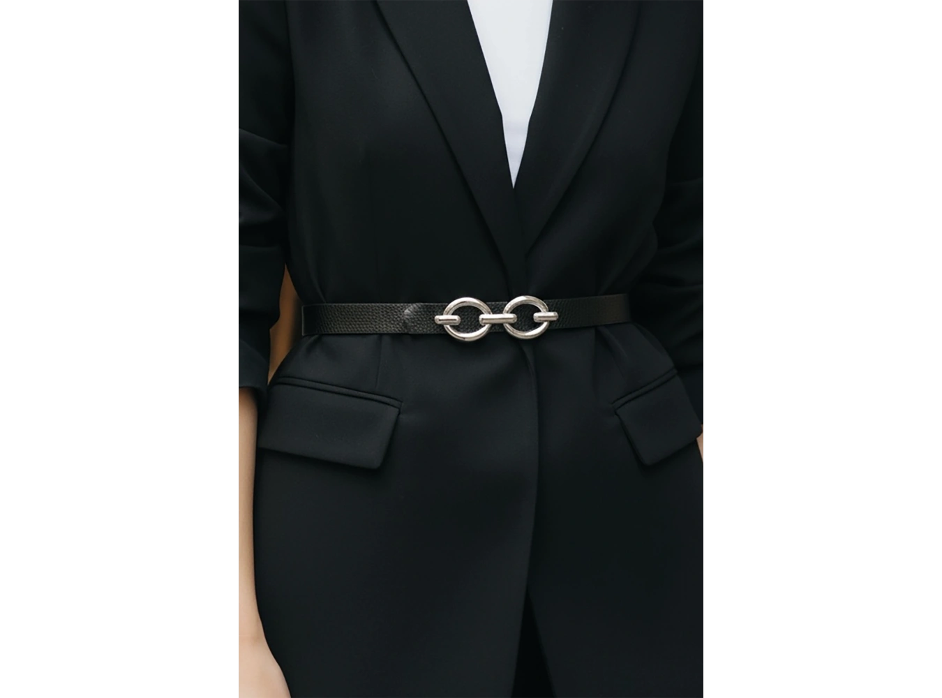 Gümüş Renk Deri Detaylı Kadın Kemer