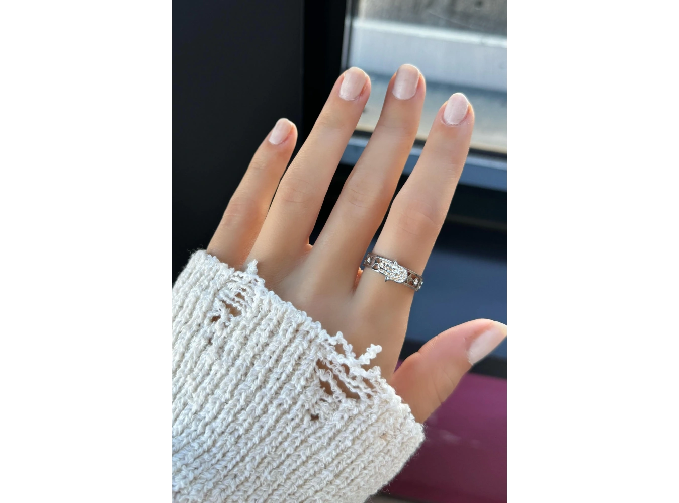 Gümüş Renk El Detaylı Ayarlanabilir Çelik Yüzük