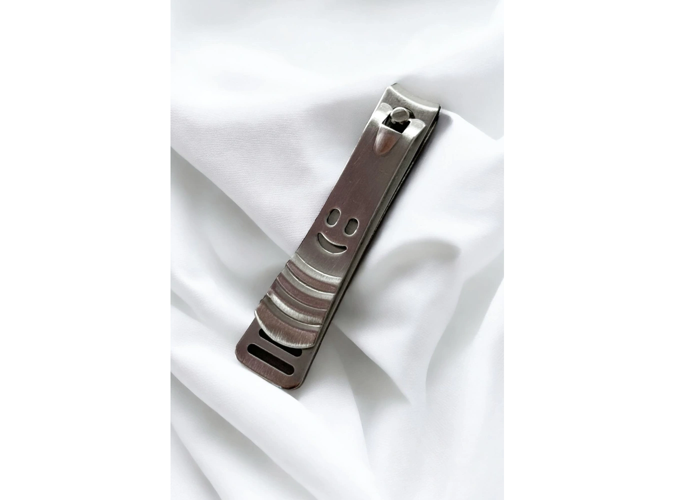 Gümüş Renk Emoji Detaylı Tırnak Makası