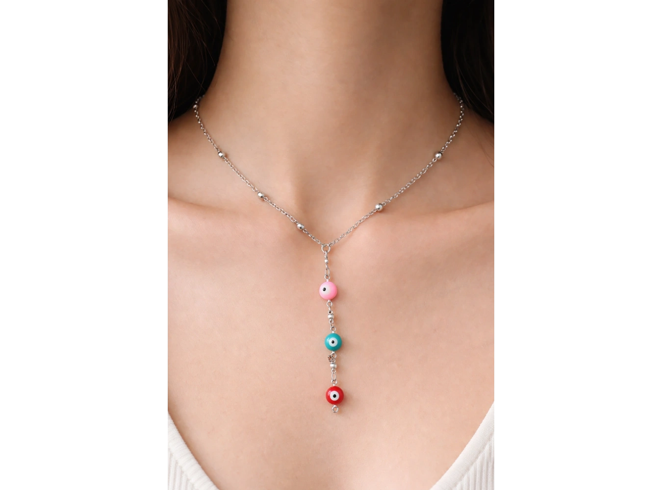 Gümüş Renk Göz Figürlü Çelik Kolye