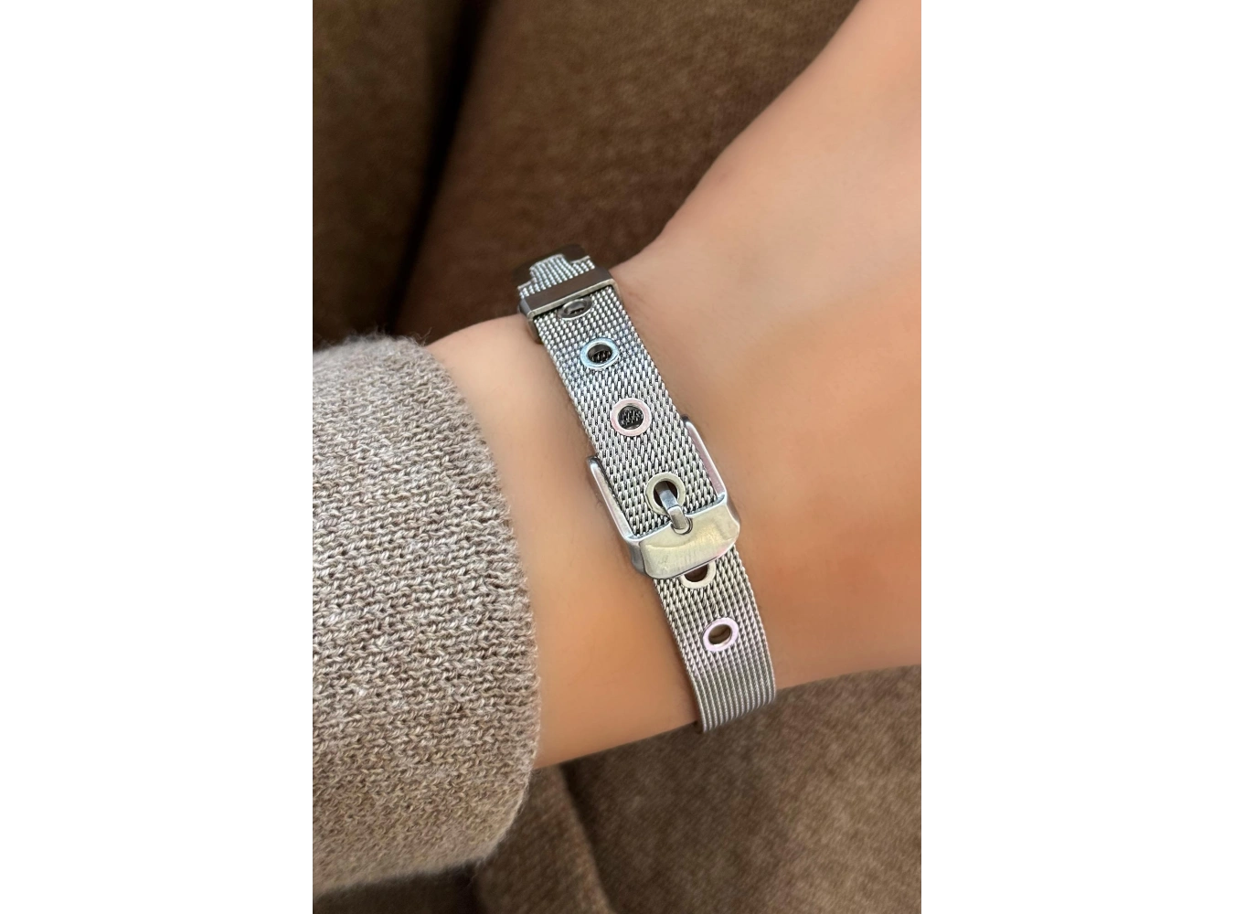 Gümüş Renk Hasır Kordon Detaylı Çelik Bileklik