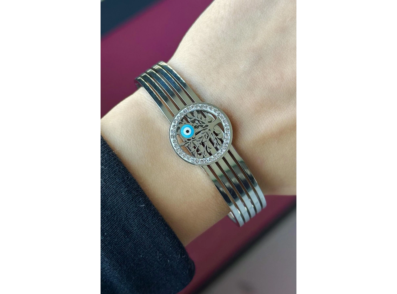 Gümüş Renk Hayat Ağacı Figürlü Çelik Kelepçe Bileklik