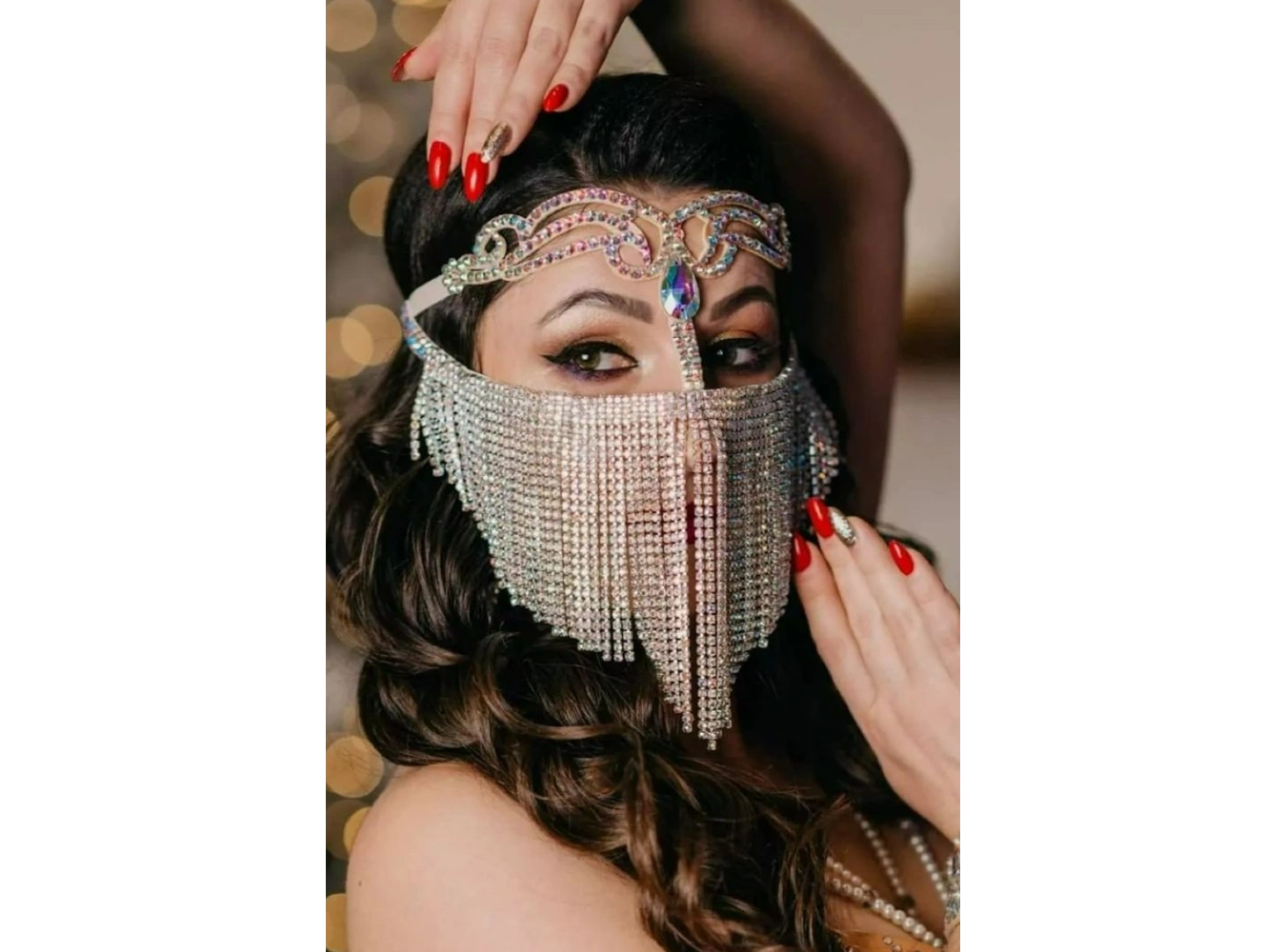 Gümüş Renk Hologramlı Dansöz Maskesi