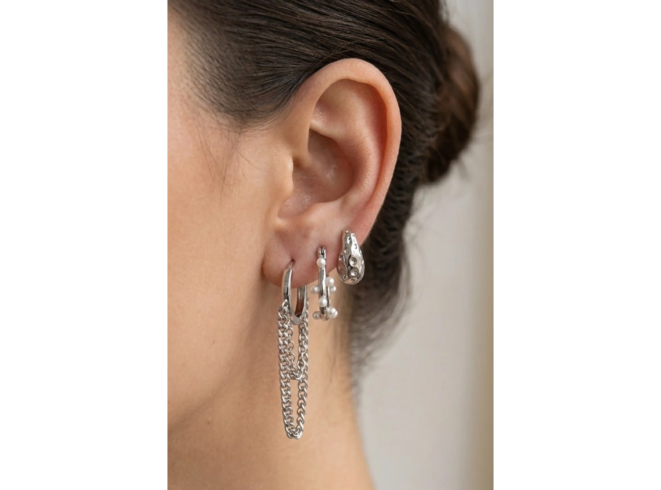 Gümüş Renk İnci Detaylı 3lü YSX Küpe Set