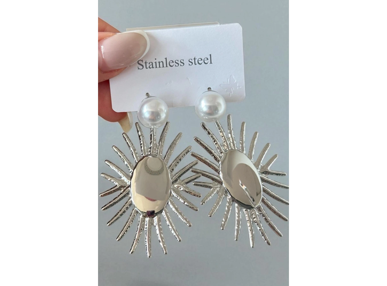 Gümüş Renk İnci Detaylı Çelik Küpe (Çift)