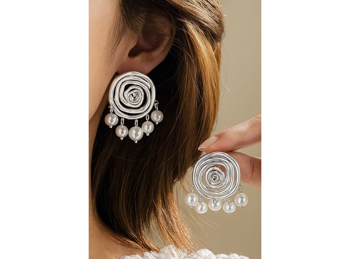 Gümüş Renk İnci Detaylı Küpe (Çift)