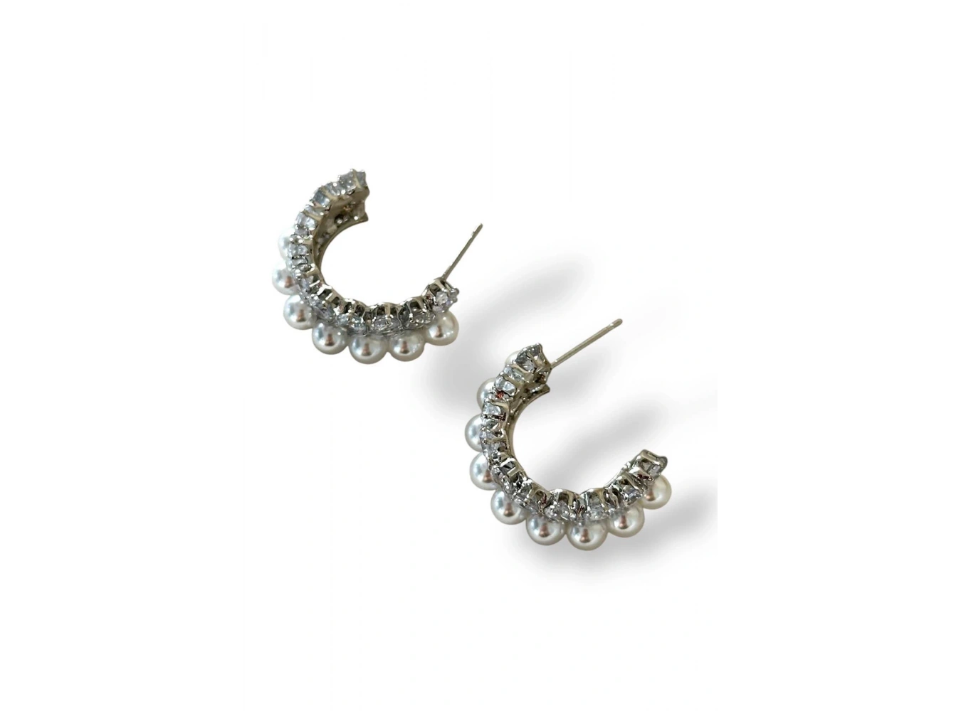 Gümüş Renk İnci Detaylı Küpe (Çift)