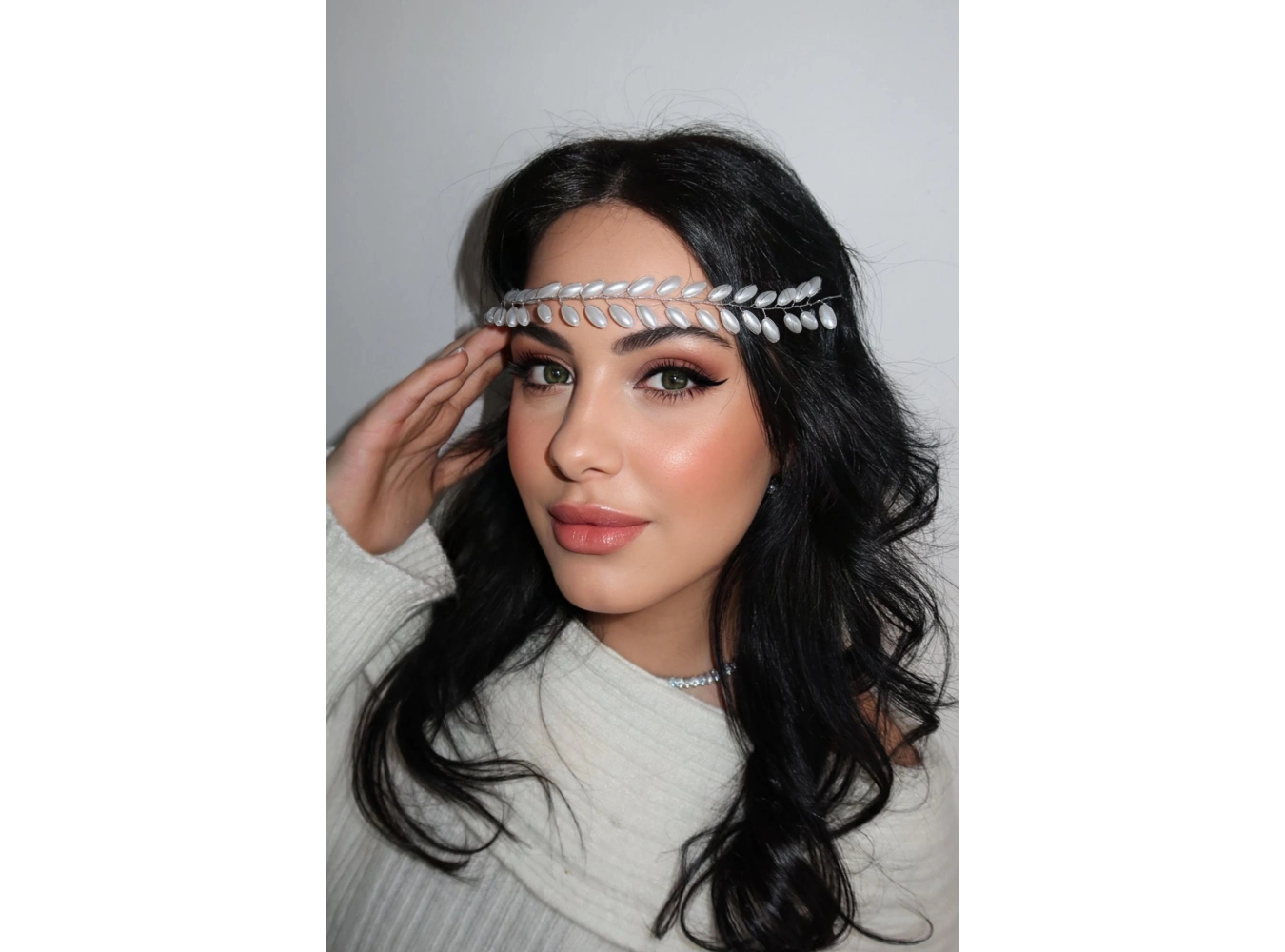 Gümüş Renk İnci Detaylı Saç Aksesuarı/ Alınlık