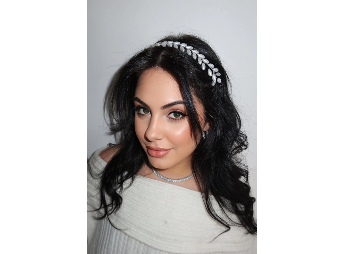 Gümüş Renk İnci Detaylı Saç Aksesuarı/ Alınlık