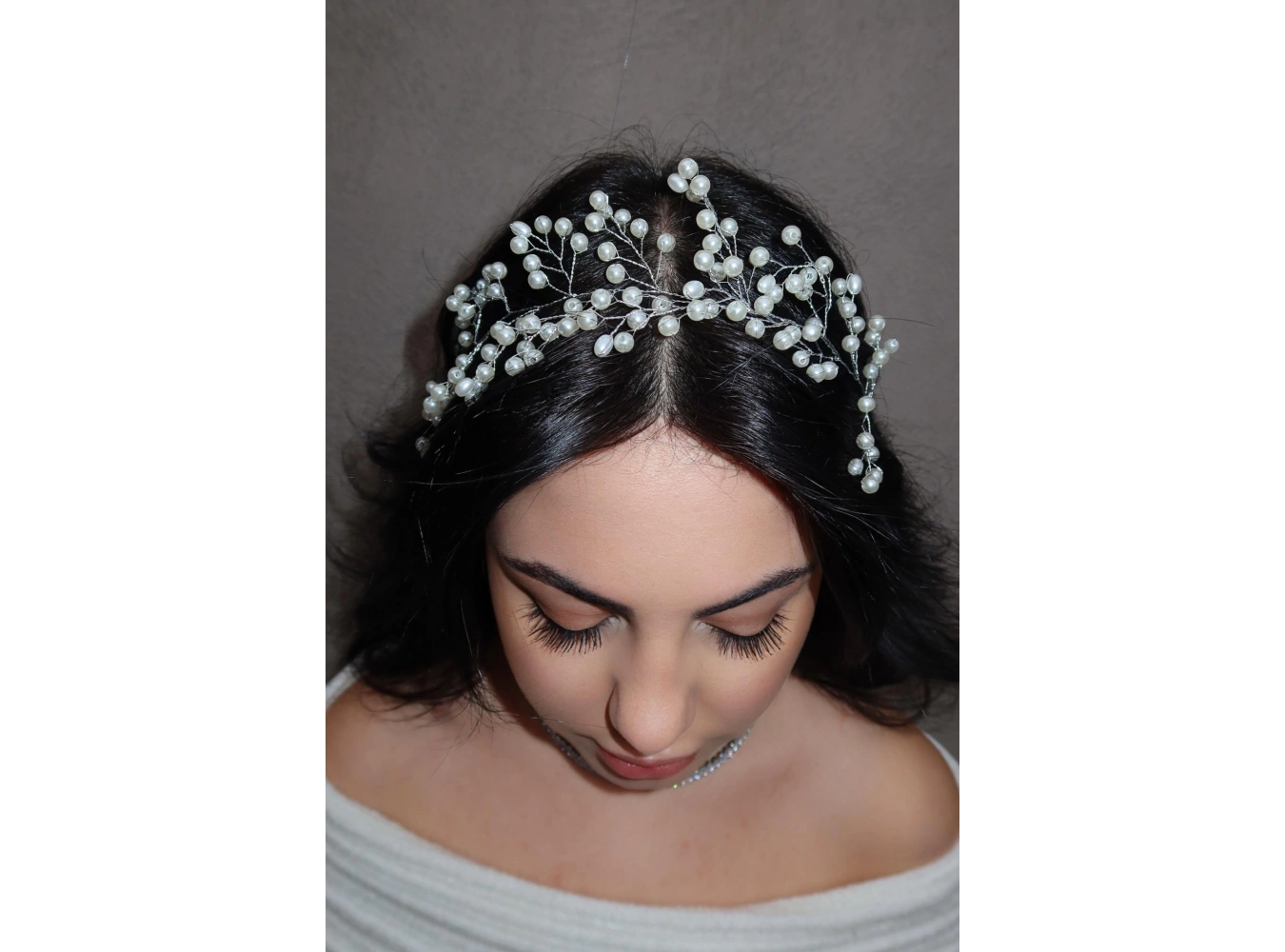 Gümüş Renk İnci Detaylı Saç Aksesuarı/ Alınlık
