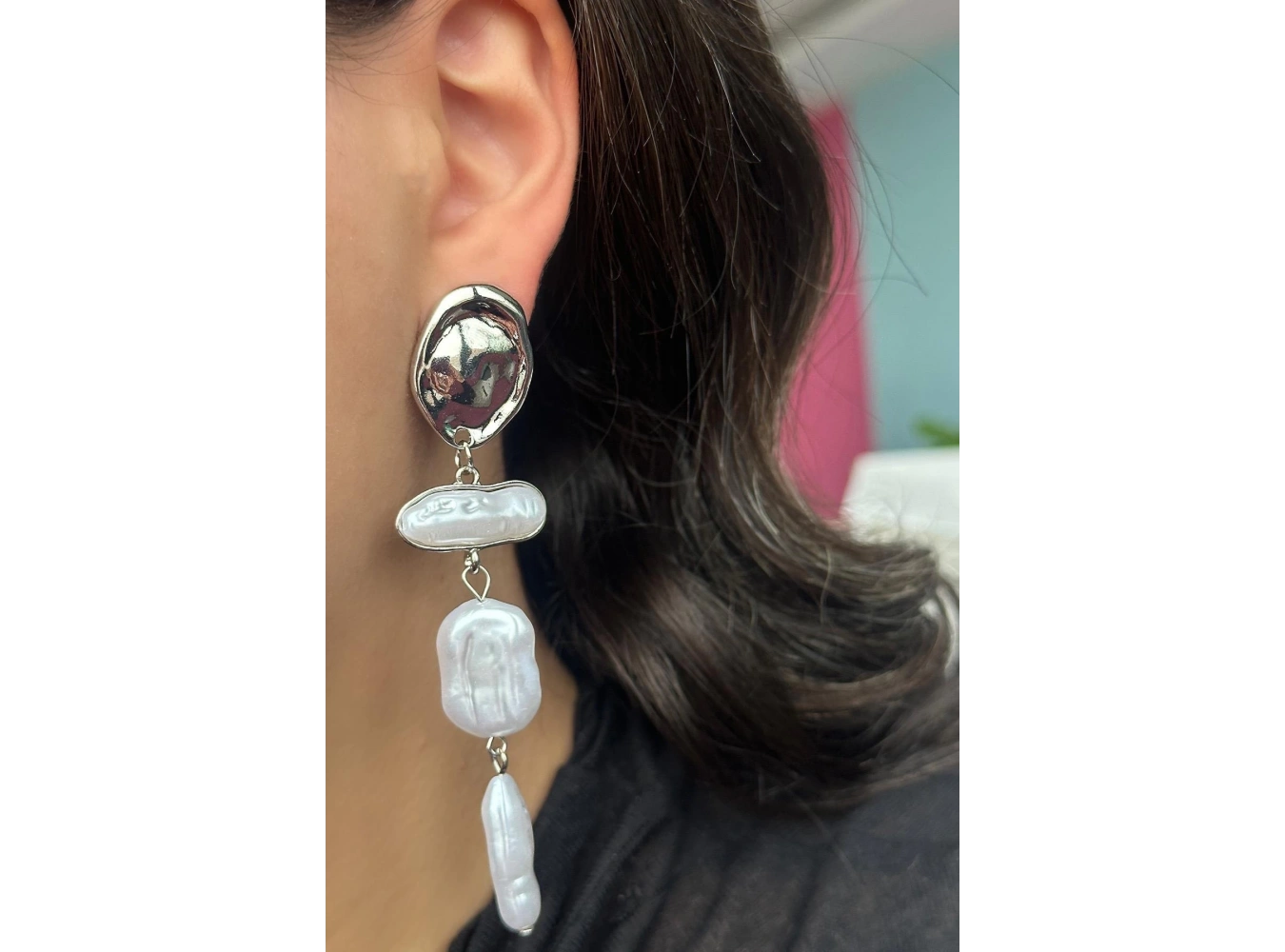 Gümüş Renk İnci Detaylı Sallantılı Abiye Küpe (Çift)