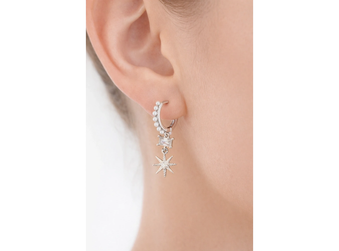 Gümüş Renk İnci Detaylı Tx Küpe (Çift)