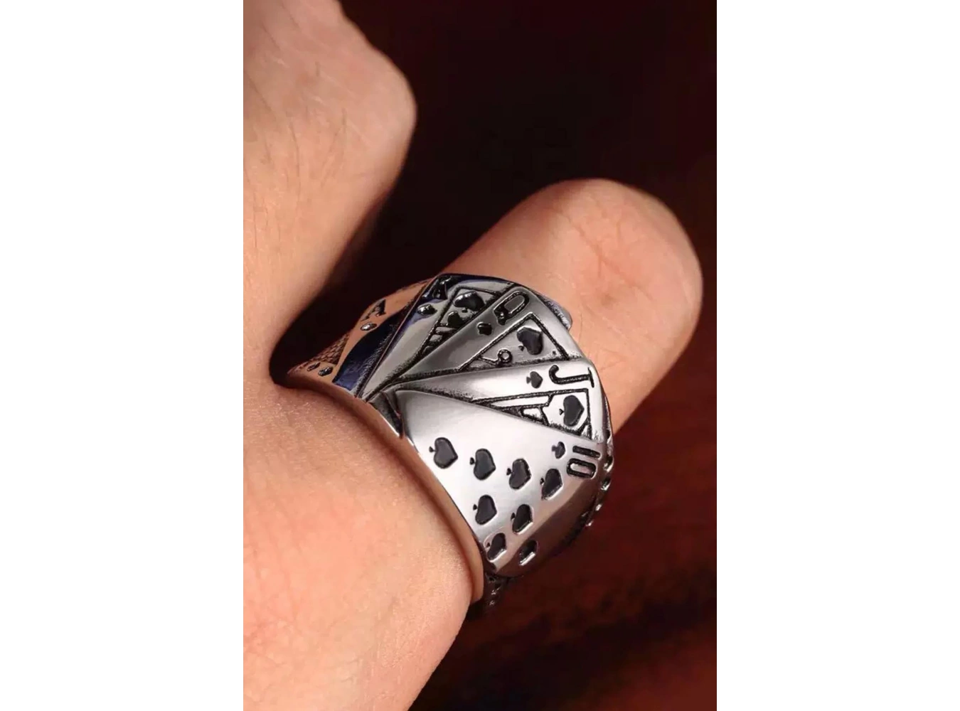 Gümüş Renk İskambil Kartı Figürlü Ayarlanabilir Çelik Erkek Yüzük