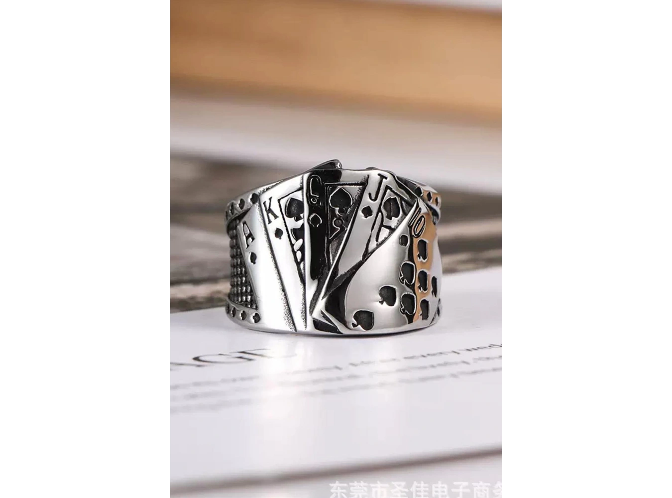 Gümüş Renk İskambil Kartı Figürlü Ayarlanabilir Çelik Erkek Yüzük
