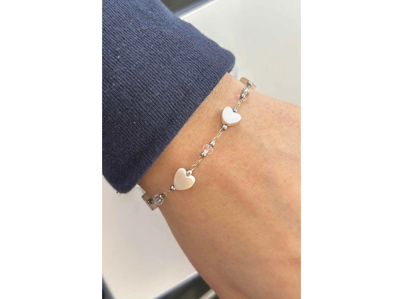 Gümüş Renk Kalp Figürlü Çelik Bileklik