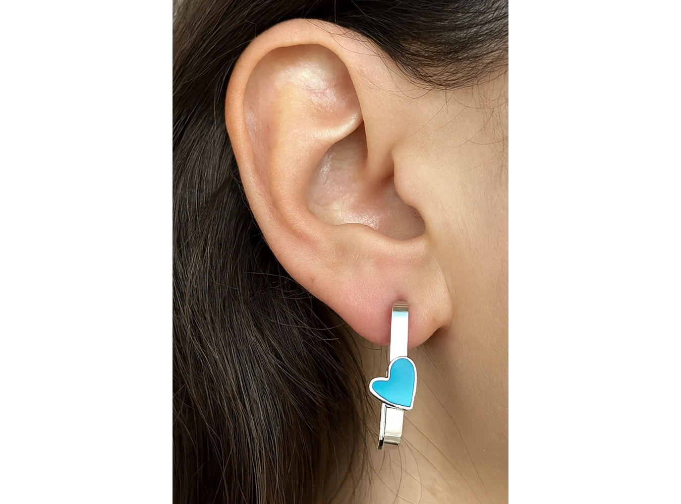 Gümüş Renk Kalp Figürlü Çelik Küpe (Çift)