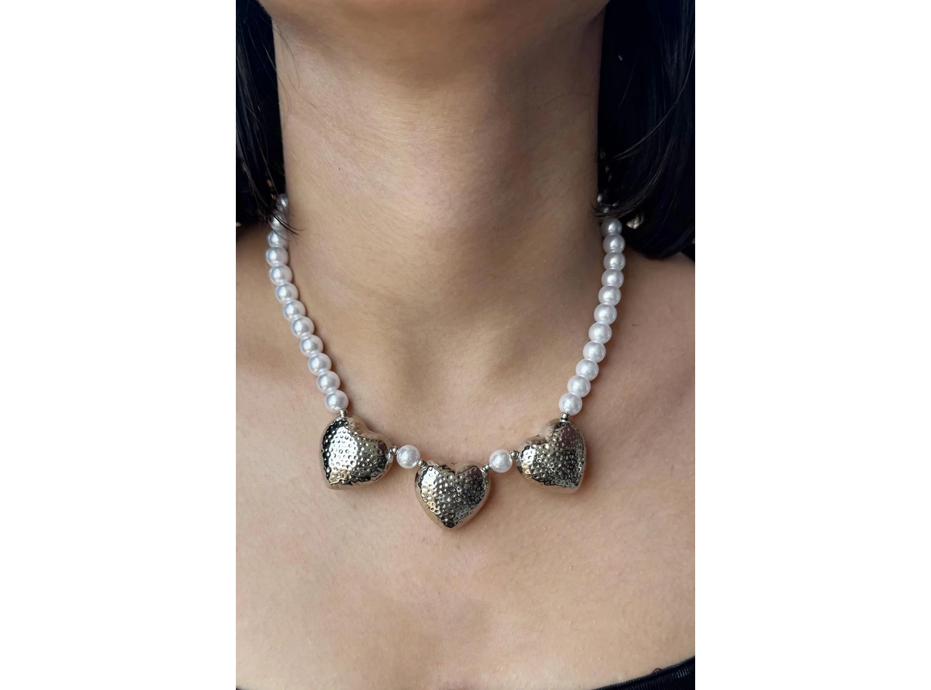 Gümüş Renk Kalp Fİgürlü İnci Detaylı YSX Kolye