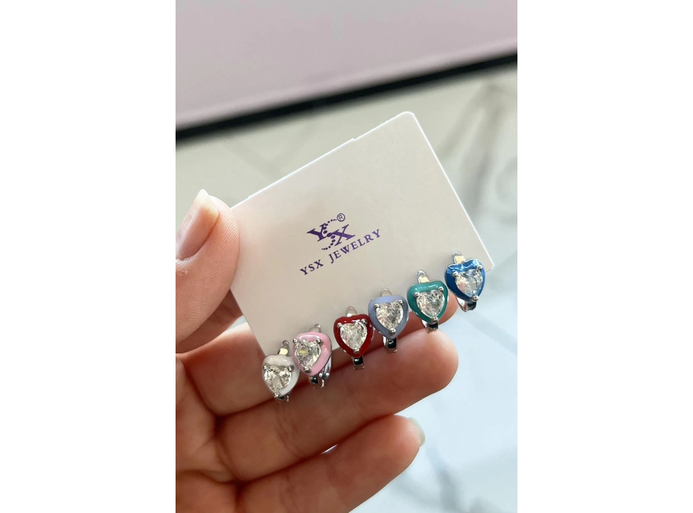 Gümüş Renk Kalp Figürlü Taş Detaylı 6lı YSX Küpe Set