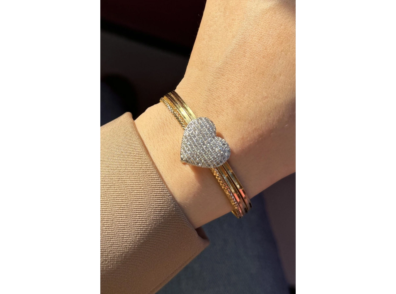 Gümüş Renk Kalp Figürlü Taş Detaylı Ajda Charm / Kolye/ Bileklik Ucu