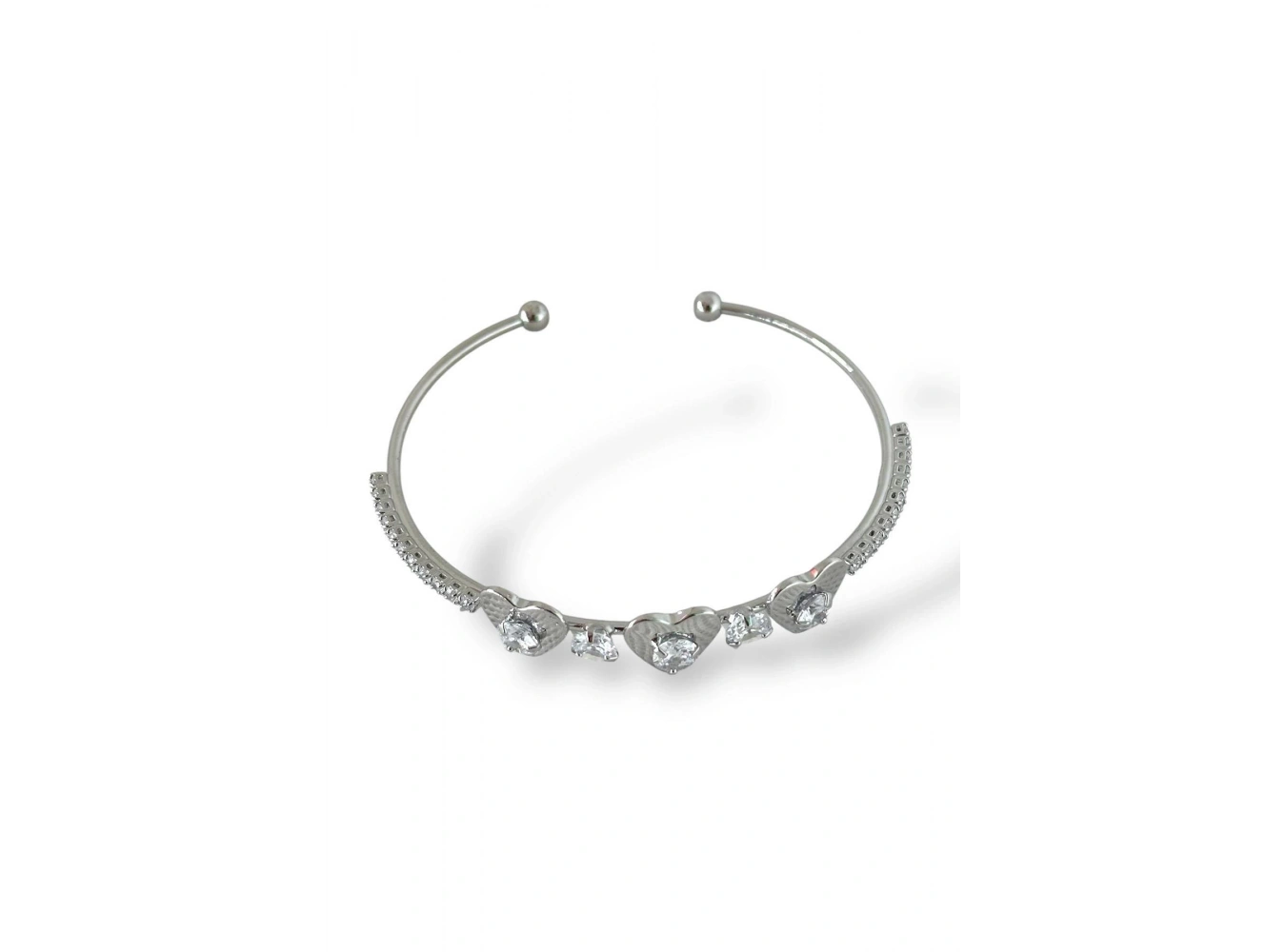 Gümüş Renk Kalp Figürlü Taş Detaylı Kelepçe Bileklik