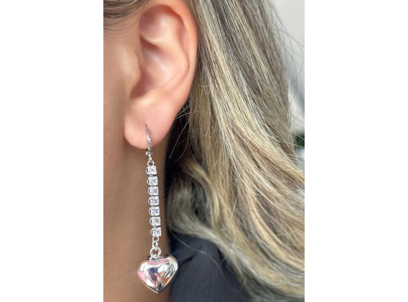 Gümüş Renk Kalp Figürlü Taş Detaylı VİP YSX Küpe (Çift)