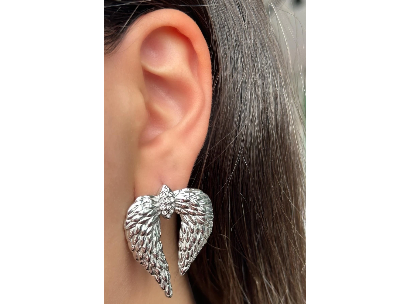 Gümüş Renk Kanat Figürlü Çelik Küpe (Çift)