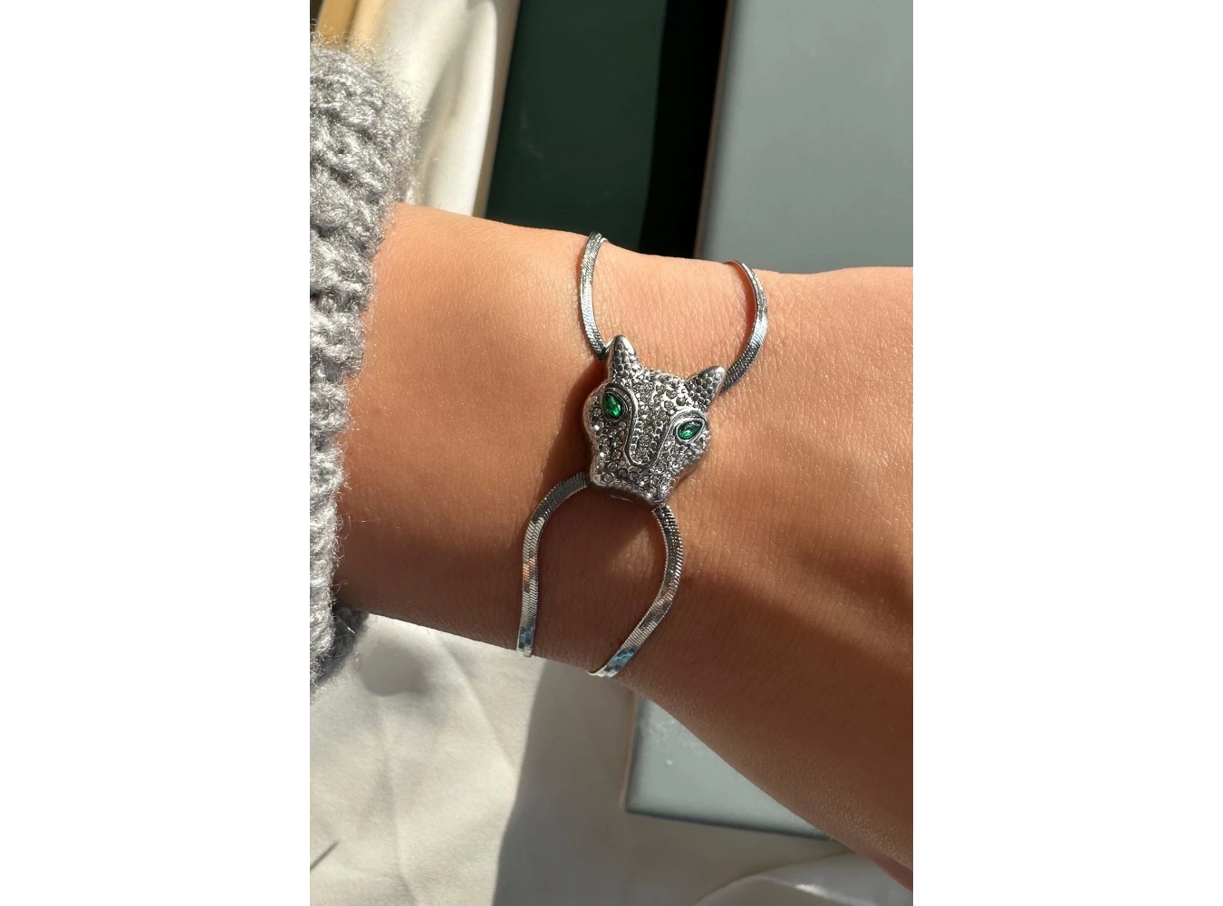 Gümüş Renk Kaplan Figürlü Çelik Bileklik