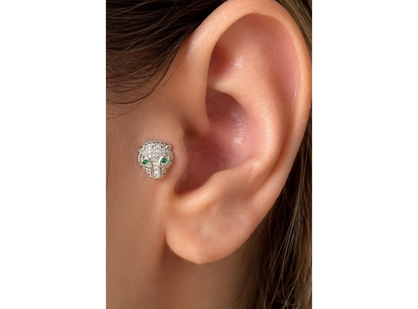 Gümüş Renk Kaplan Figürlü Taşlı Cerrahi Çelik Tragus/Kıkırdak Küpe/Piercing (Tek)