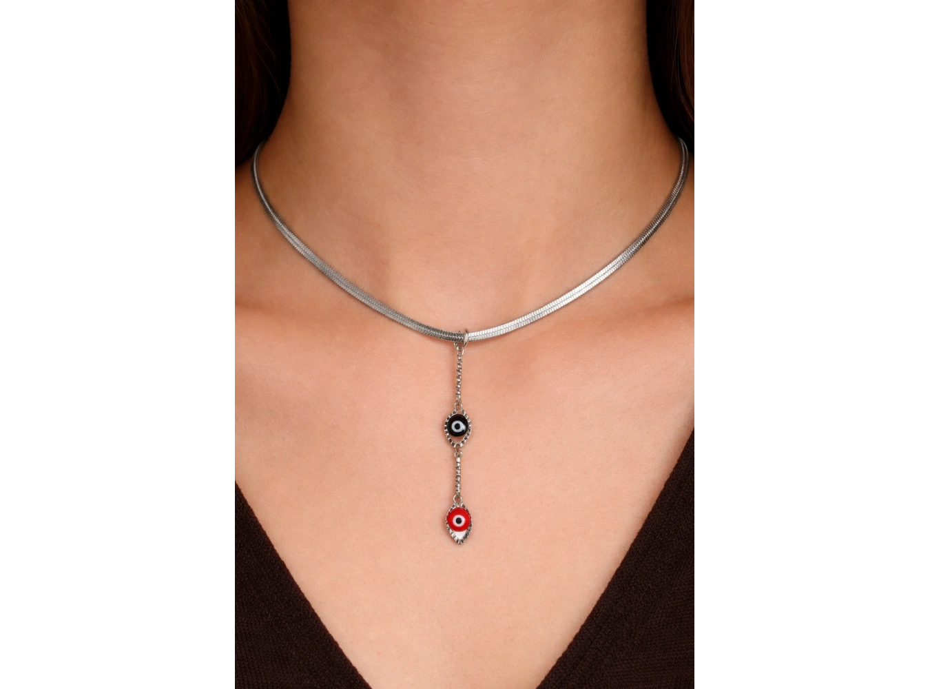 Gümüş Renk Karışık Figürlü Çelik Kolye