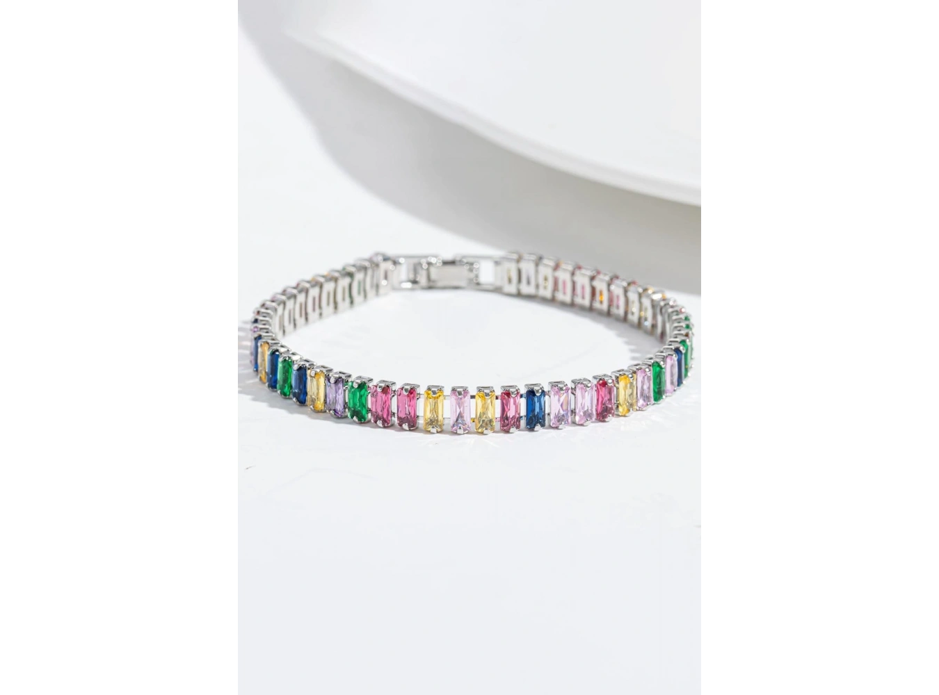 Gümüş Renk Karışık Taş Detaylı Su Yolu Bileklik