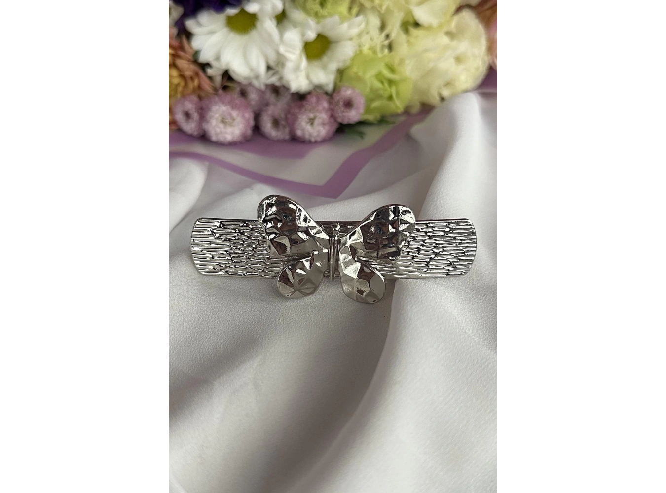 Gümüş Renk Kelebek Figürlü Metal Otomat Toka