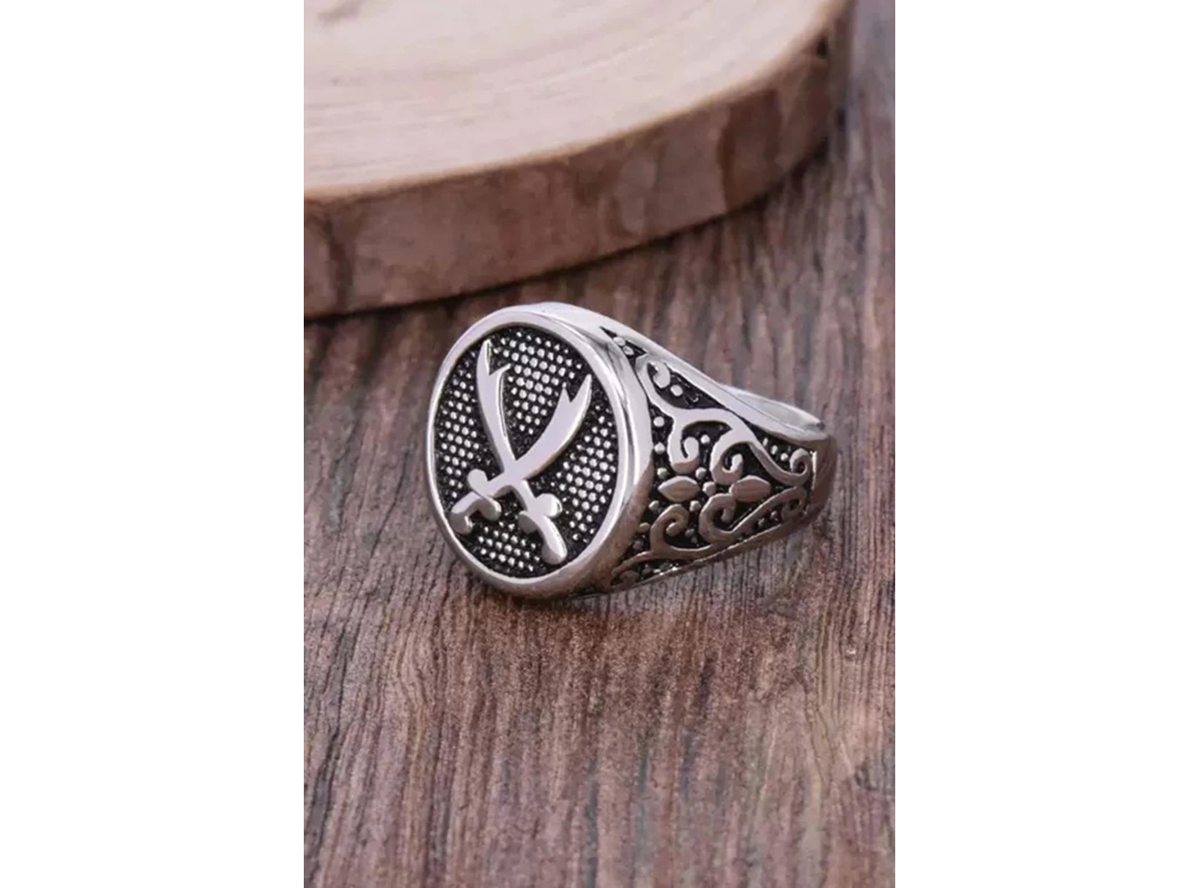 Gümüş Renk Kılıç Figürlü Ayarlanabilir Çelik Erkek Yüzük