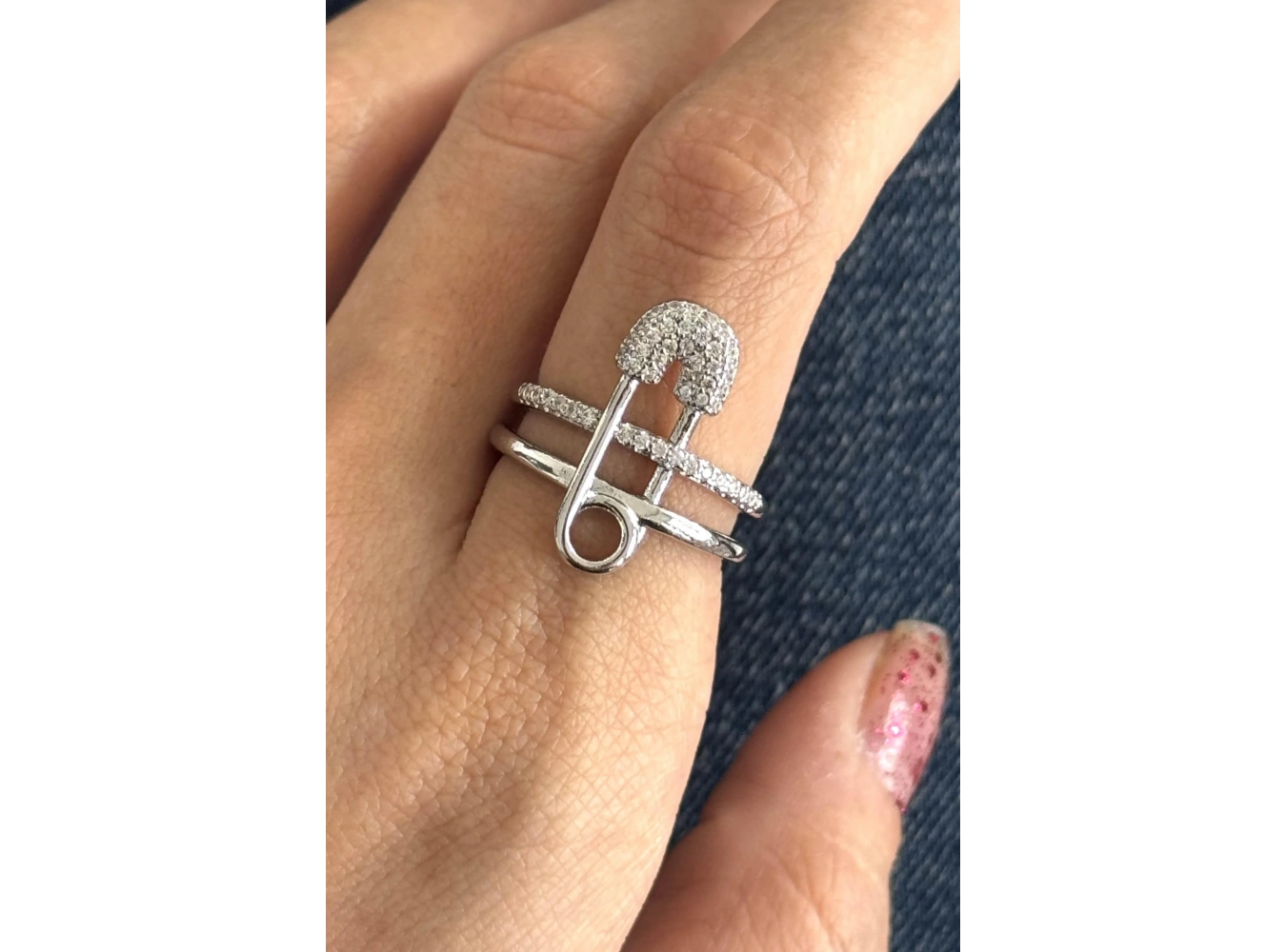 Gümüş Renk Kilitli İğne Figürlü 14K Altın Kaplama Ayarlanabilir Yüzük