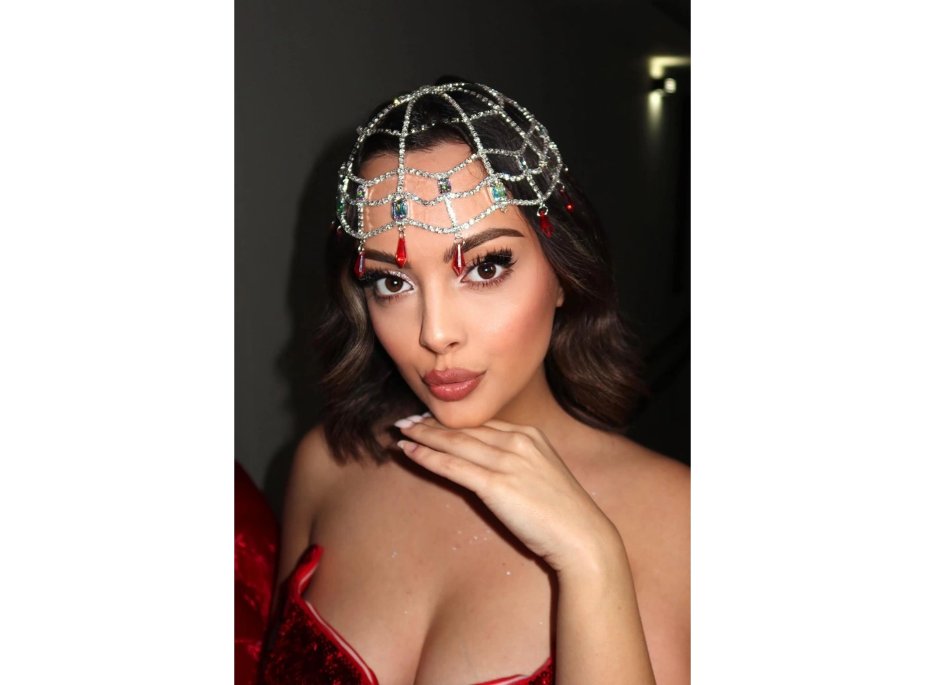 Gümüş Renk Kırmızı Taş Detaylı Saç Aksesuarı/ Kına Aksesuarı