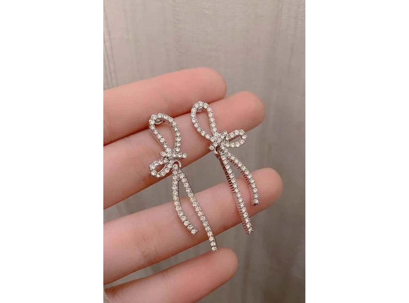 Gümüş Renk Kurdele 14k Altın Kaplama Küpe (Çift)