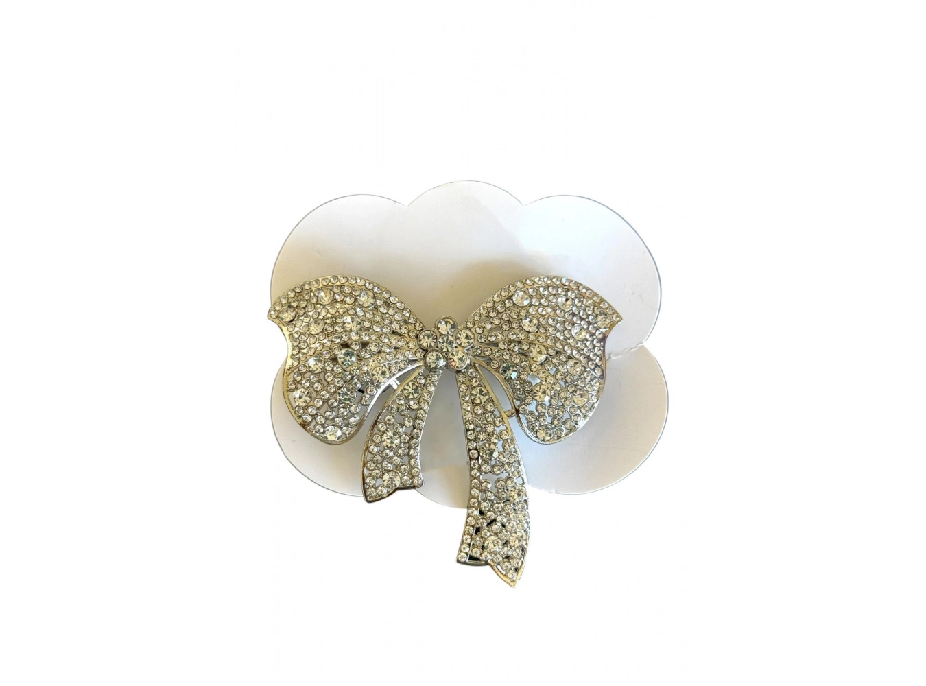 Gümüş Renk Kurdele Figürlü Taşlı Otomat Toka