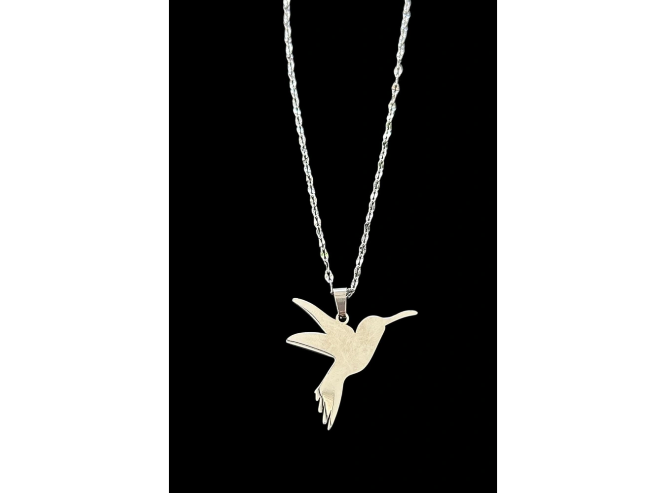 Gümüş Renk Kuş Figürlü Çelik Kolye