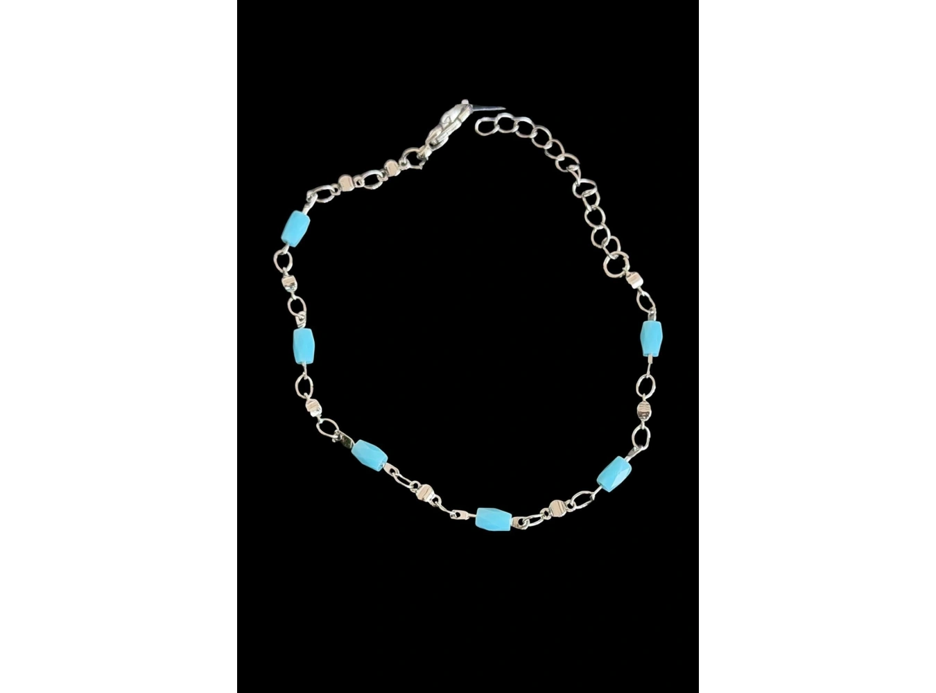 Gümüş Renk Mavi Boncuklu Zincir Bileklik