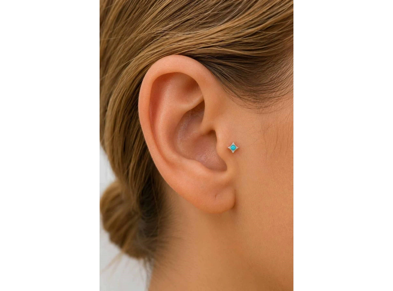 Gümüş Renk Mavi Taşlı Cerrahi Çelik Tragus/Kıkırdak Küpe/Piercing (Tek)