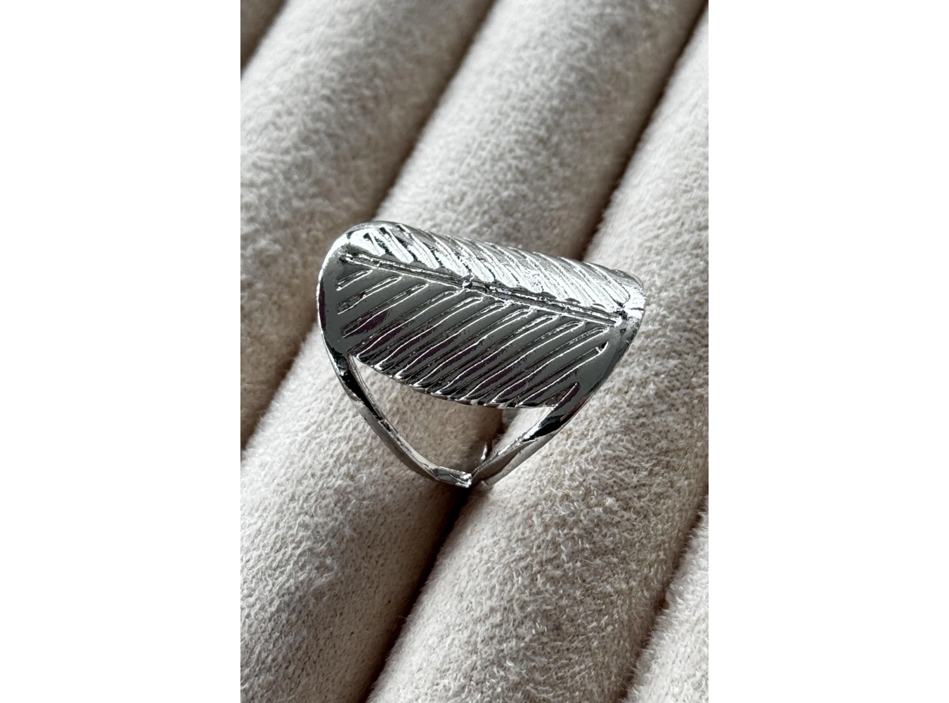 Gümüş Renk Metal Ayarlanabilir Yüzük